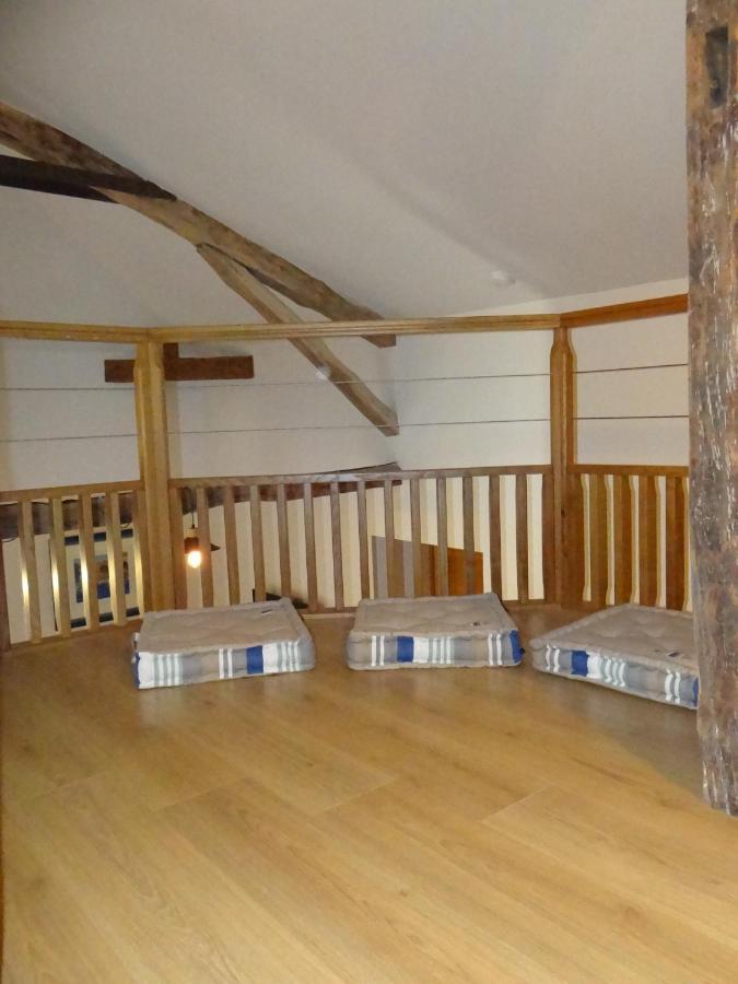 L'Oratori : Chambre La Gabarre Sérignac Exterior foto